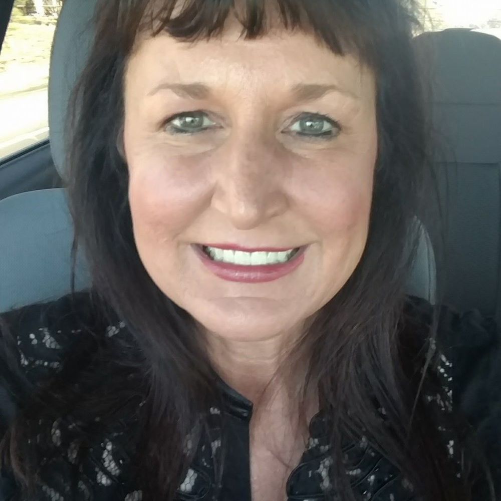 Meet your Posher, Faith